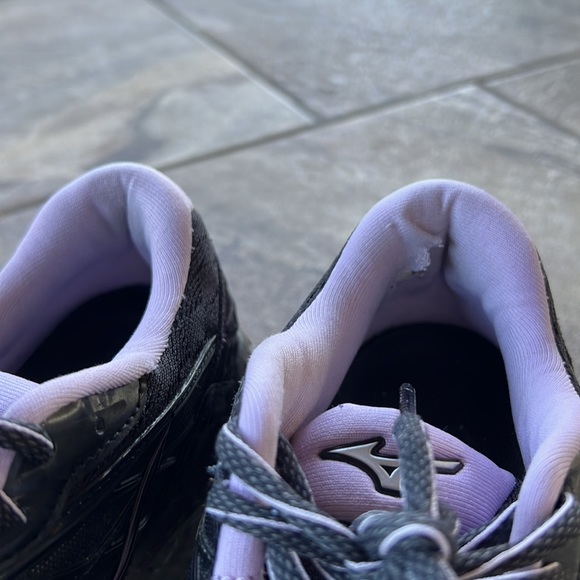 Mizuno wave creation 20, purple and black, size 8 - Picture 7 of 7